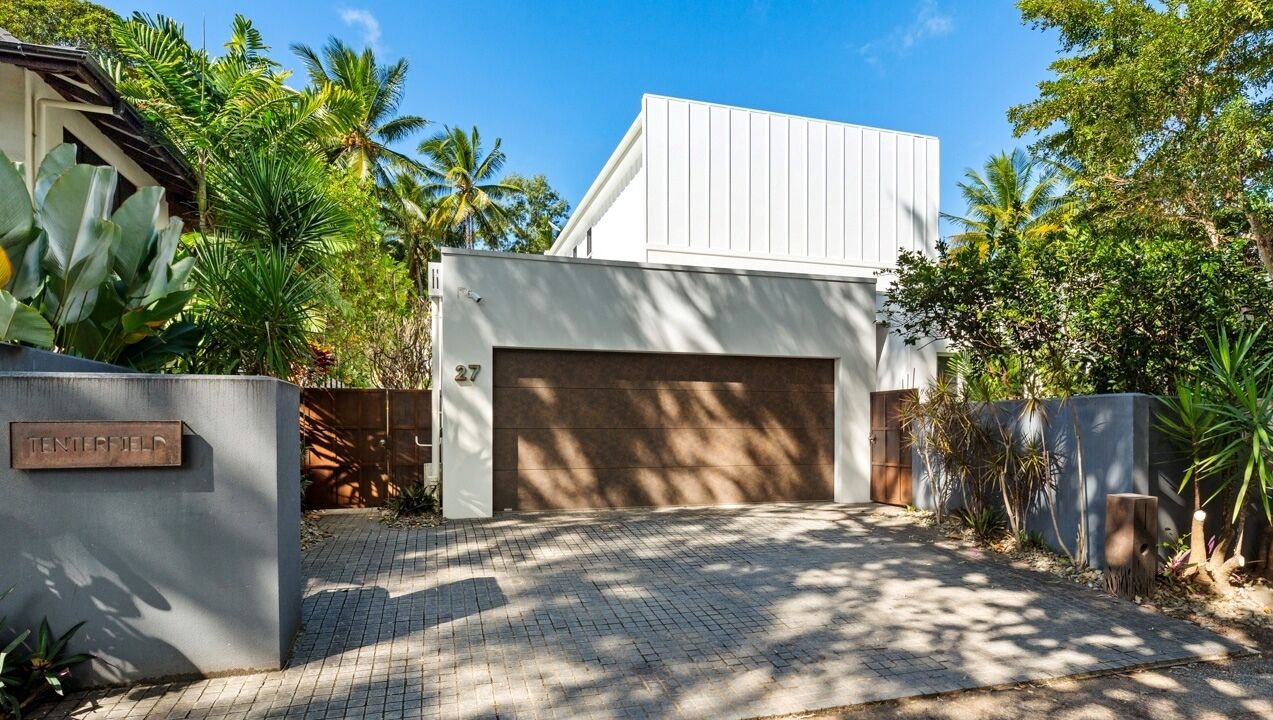 Photo of Outdoor in Oak Beach