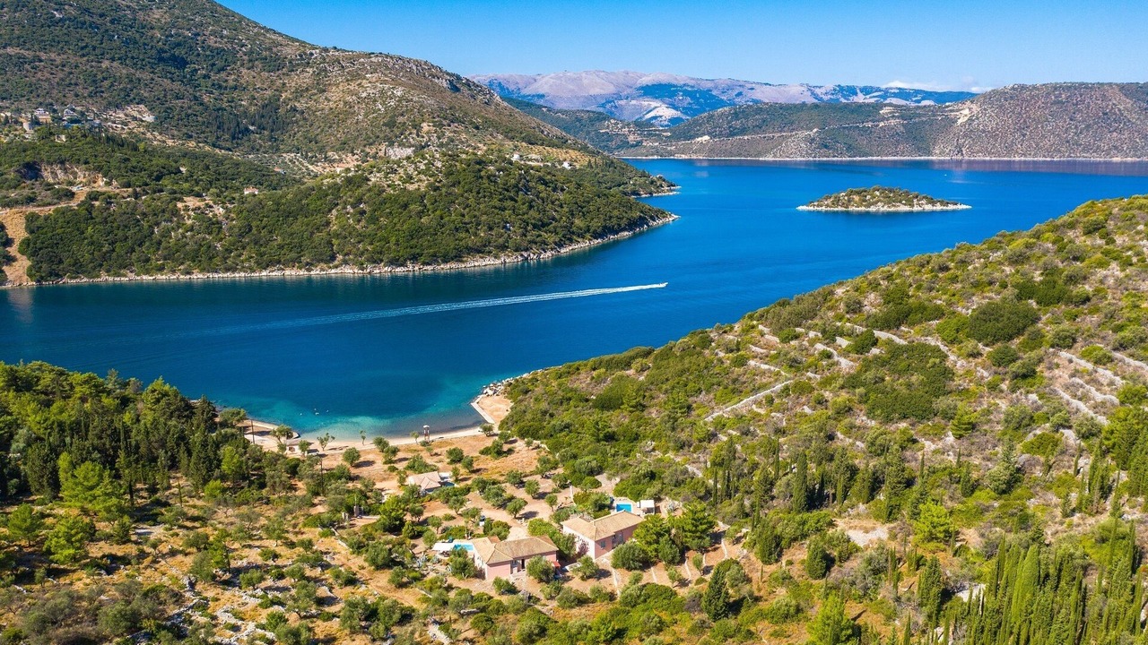 Photo of Outdoor in Ithaki