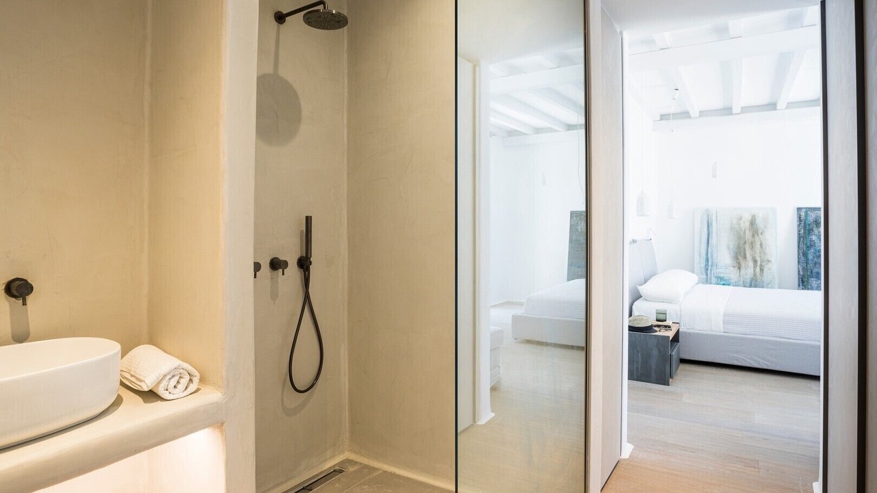 Photo of Bathroom in Platis Gialos