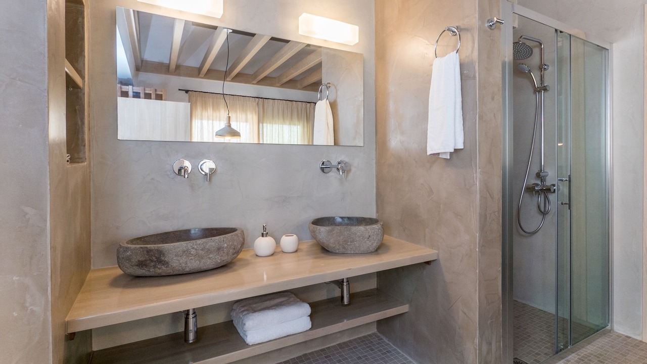 Photo of Bathroom in Perigiali