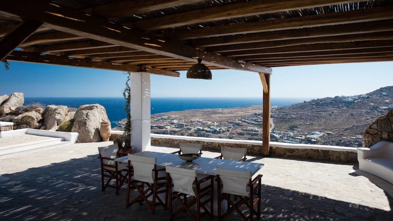 Photo of Outdoor in Plintri
