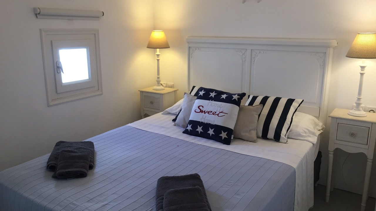 Photo of Bedroom in Ornos