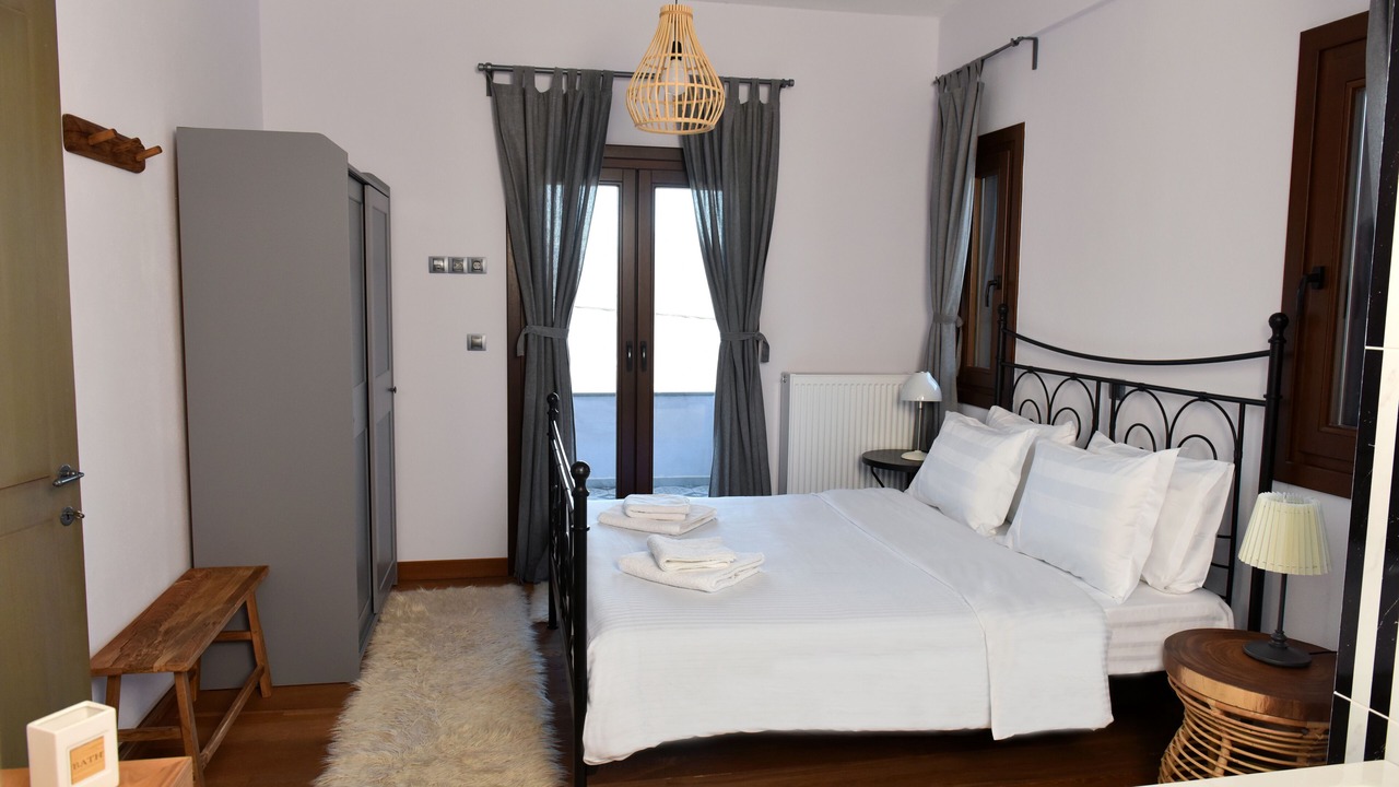 Photo of Bedroom in Mouzaki
