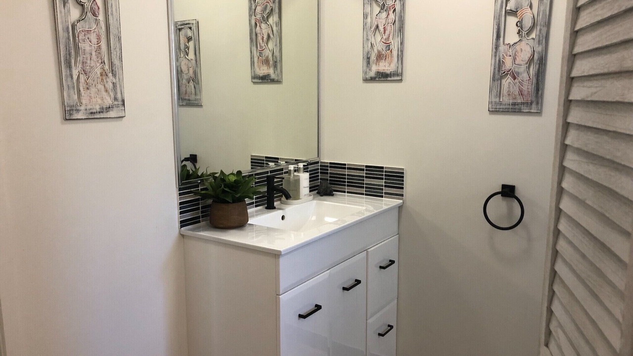 Photo of Bathroom in Agnes Water