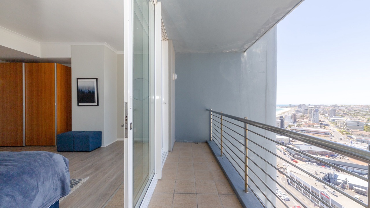 Photo of Bedroom in Bloubergstrand