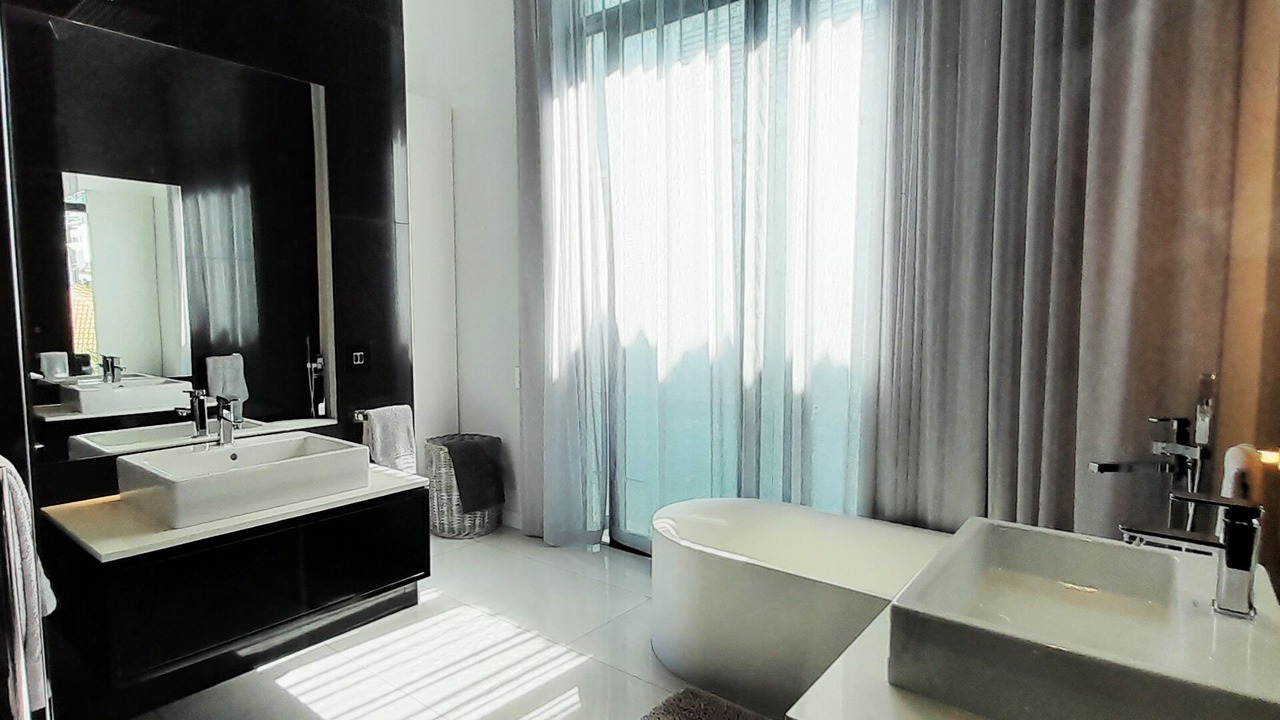 Photo of Bathroom in Fresnaye