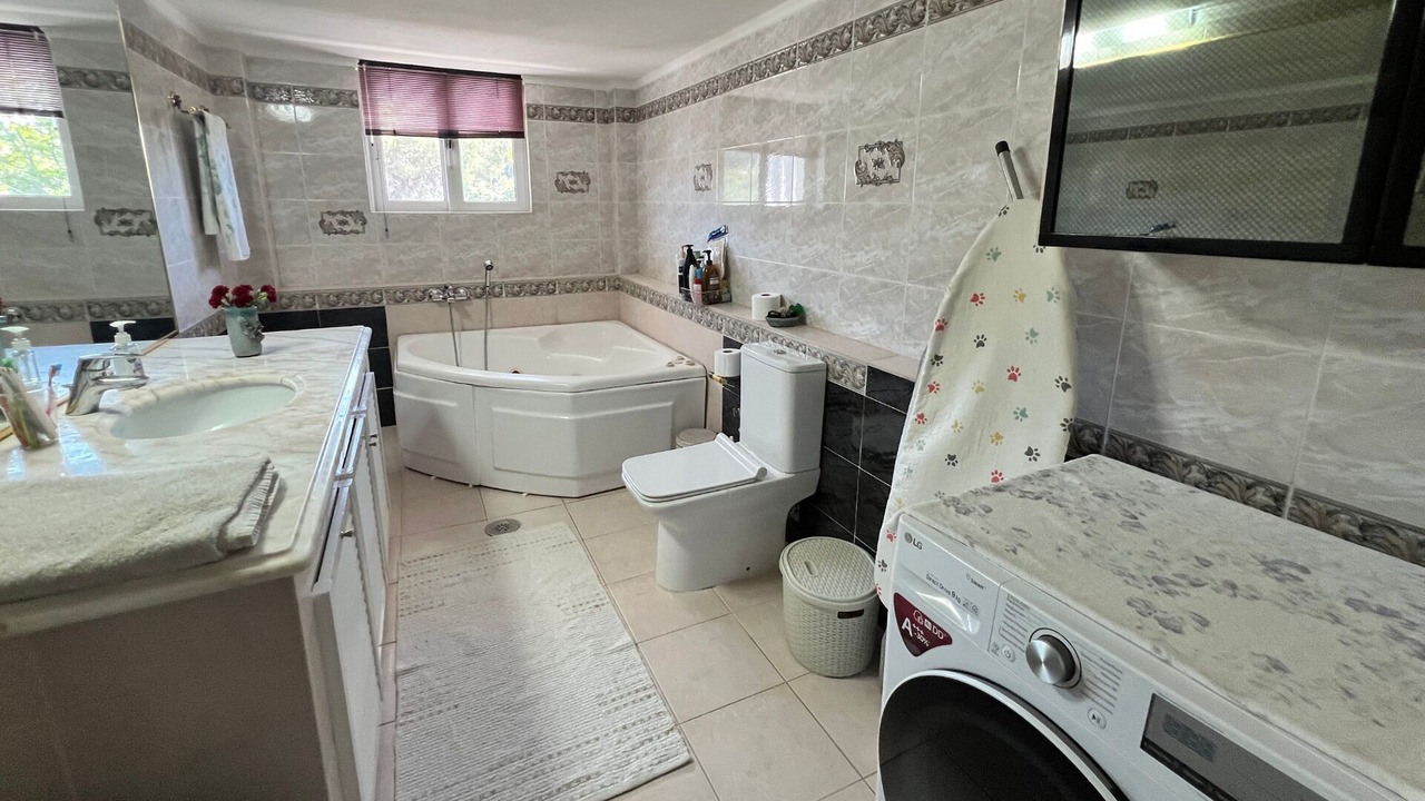 Photo of Bathroom in Kato Achaia