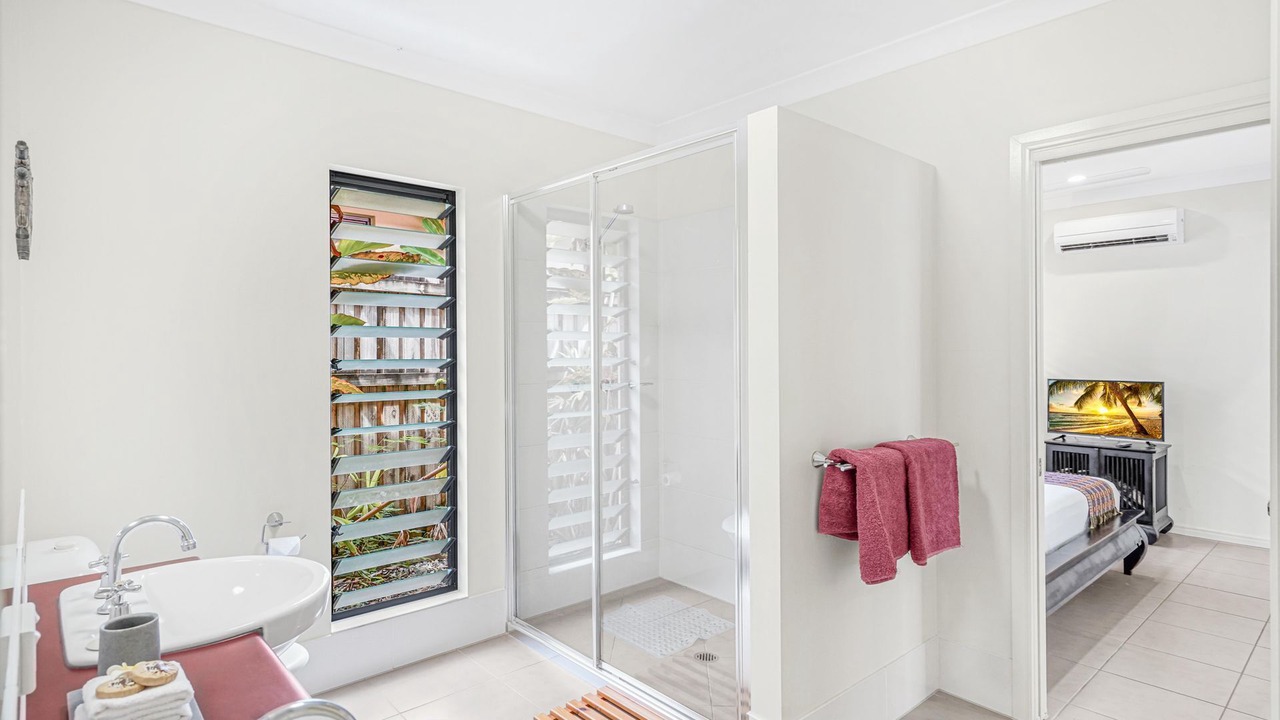 Photo of Bedroom in Palm Cove