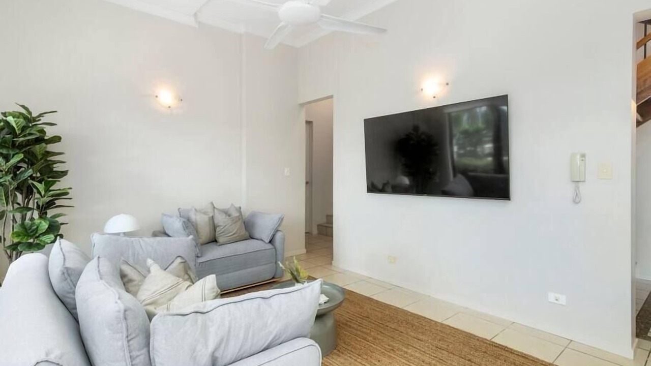 Photo of Livingroom in Currumbin