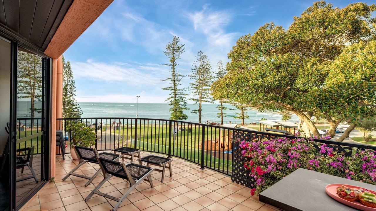 Photo of Outdoor in Moffat Beach