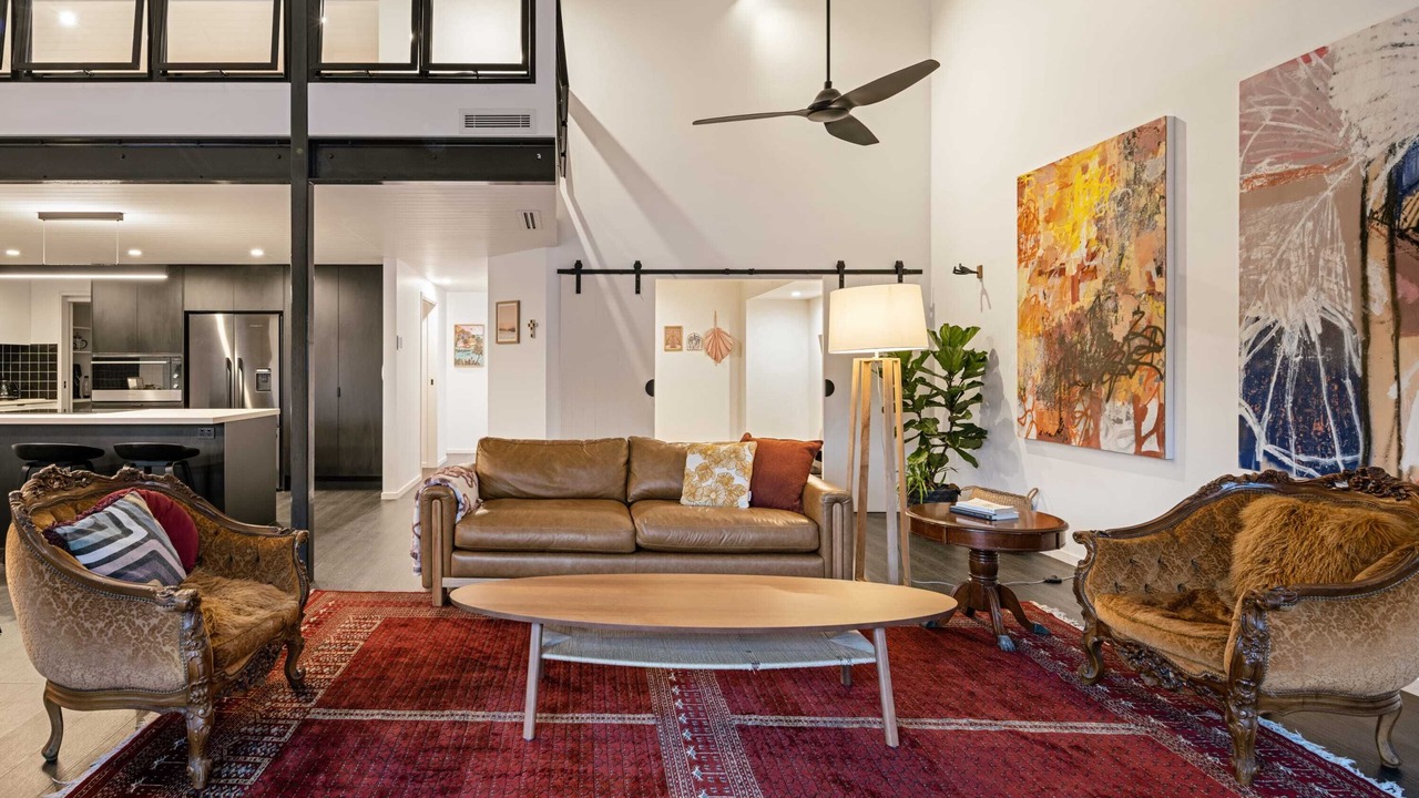 Photo of Livingroom in Moffat Beach