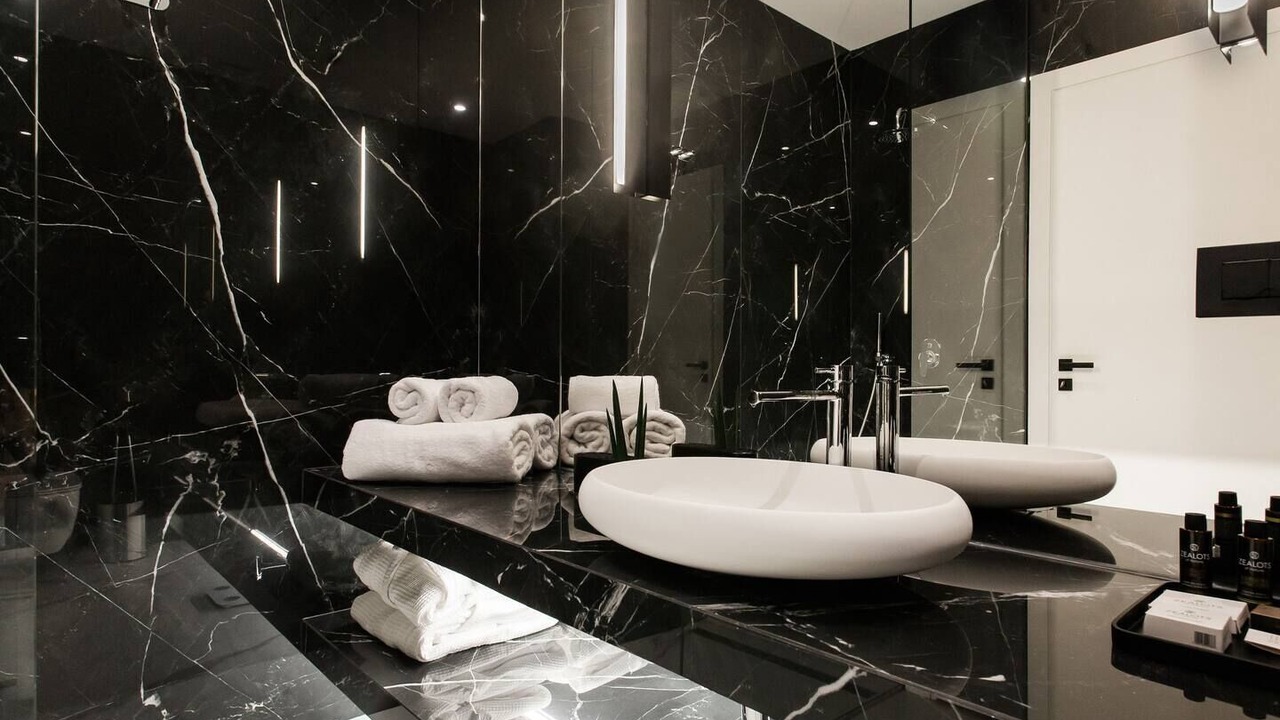 Photo of Bathroom in Glyfada