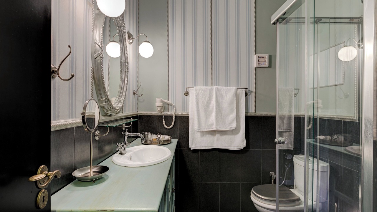 Photo of Bathroom in Eptalofos