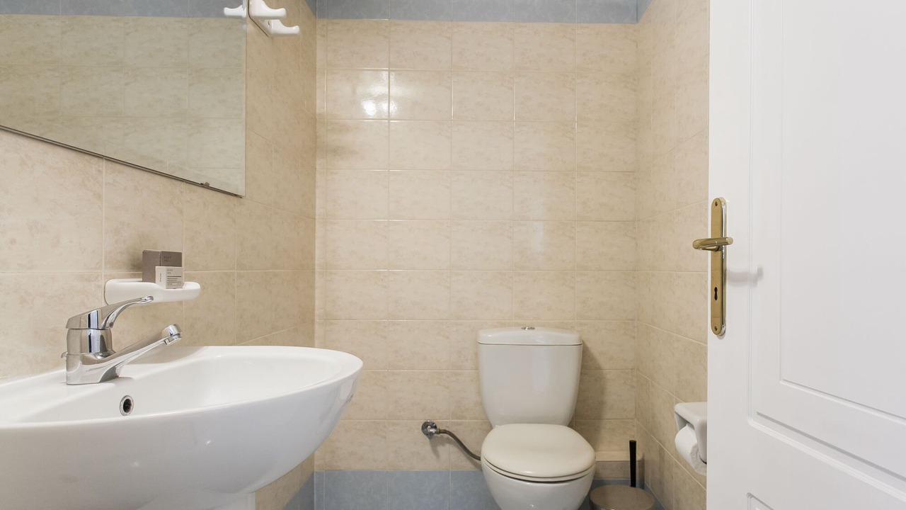 Photo of Bathroom in Marousi