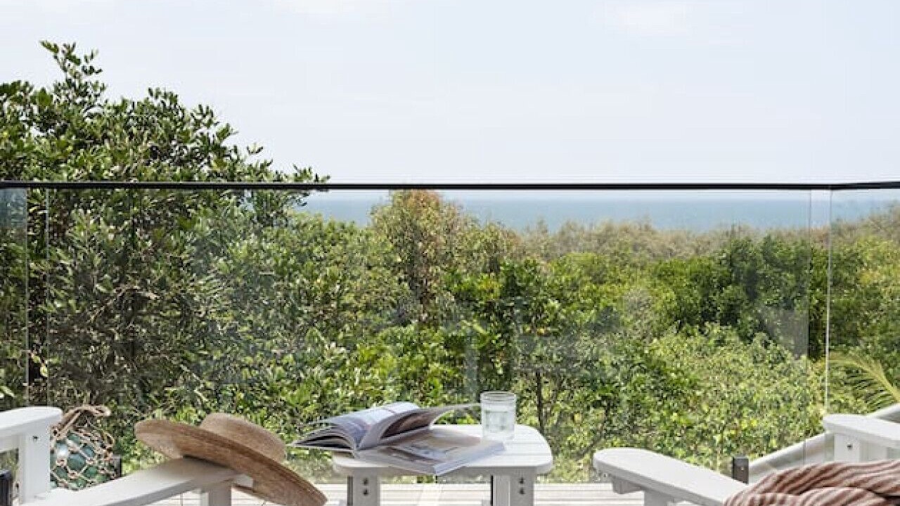 Photo of Outdoor in Castaways Beach