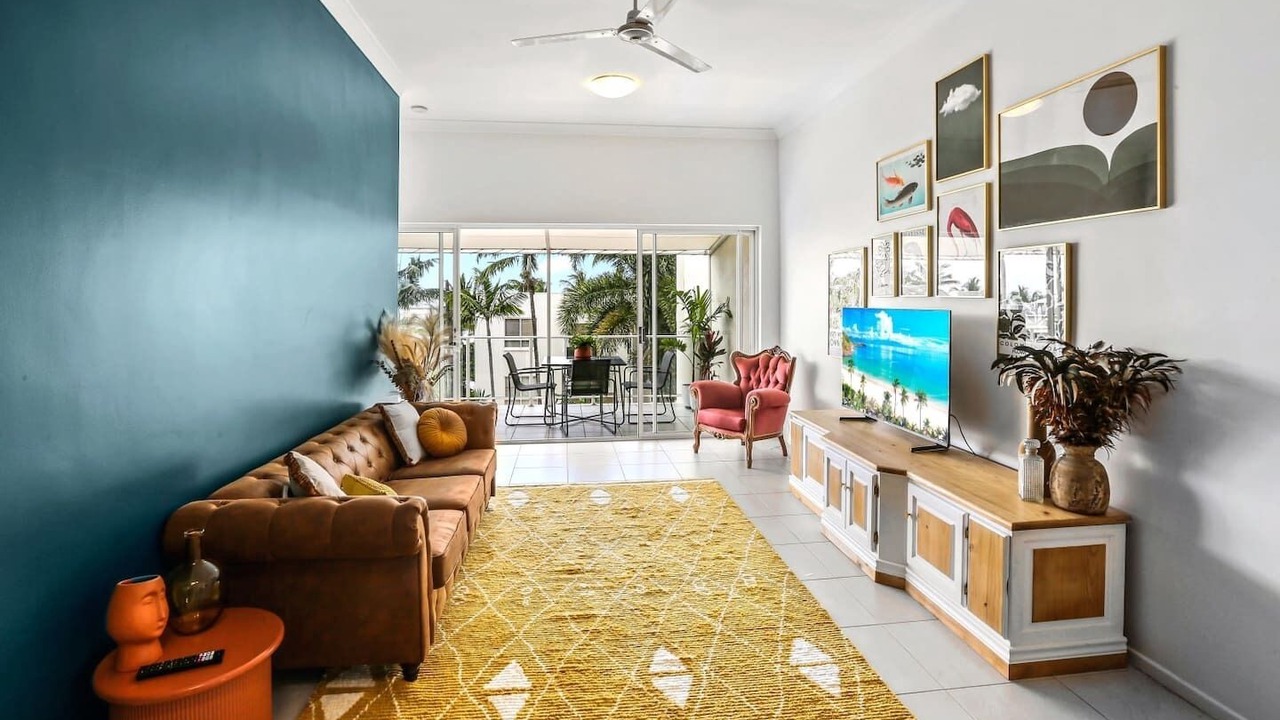Photo of Livingroom in Trinity Beach