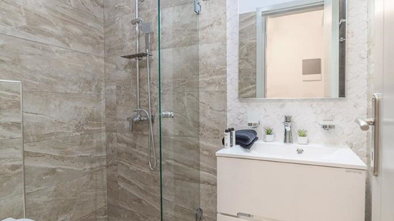 Photo of Bathroom in Kali Vrysi