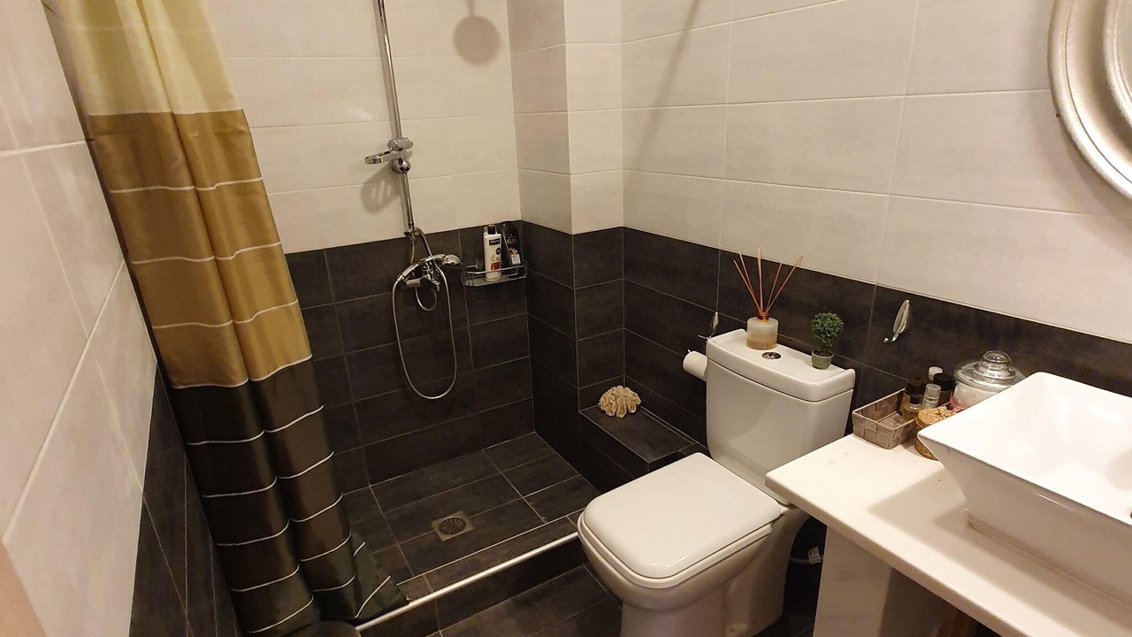 Photo of Bathroom in Loutra Oraias Elenis