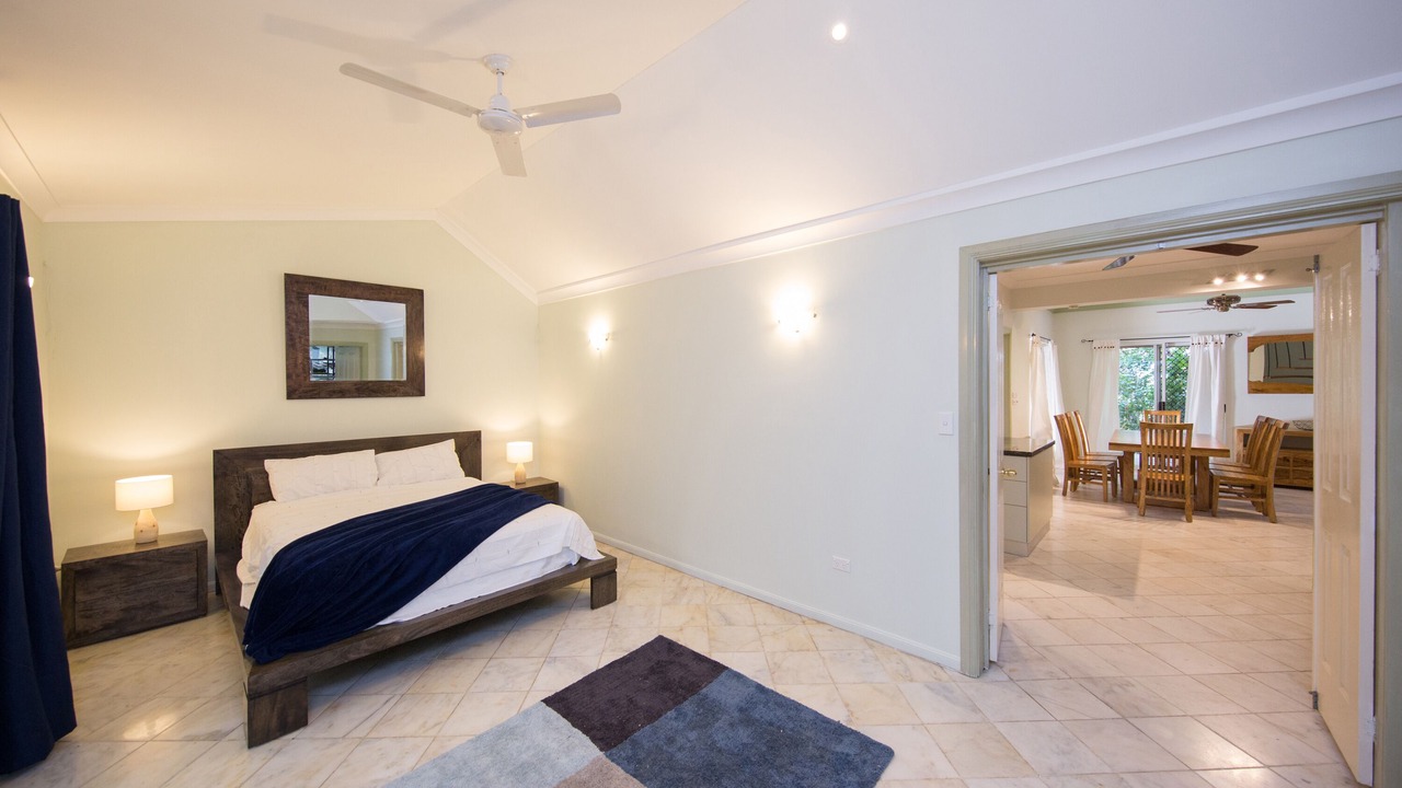 Photo of Bedroom in Clifton Beach