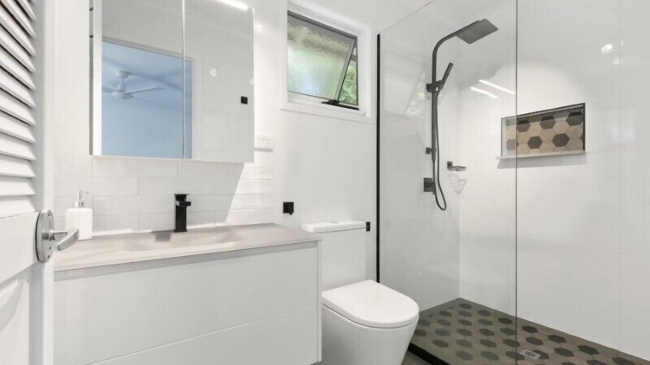 Photo of Bathroom in Sunrise Beach