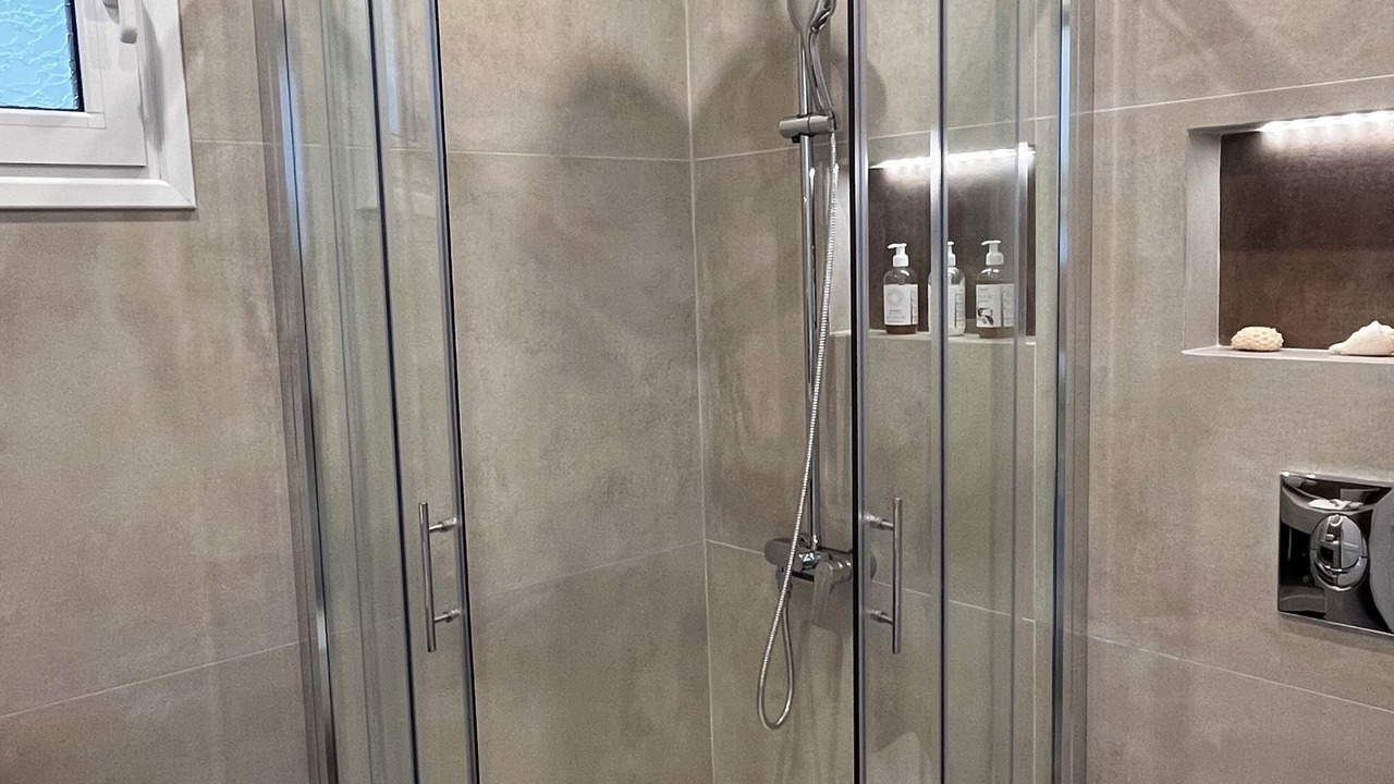 Photo of Bathroom in Perigiali