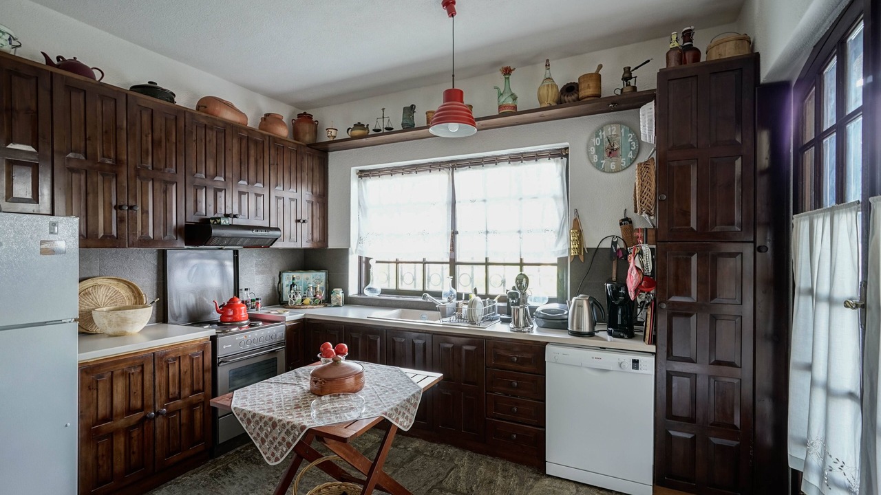 Photo of Kitchen in Agii Apostoli