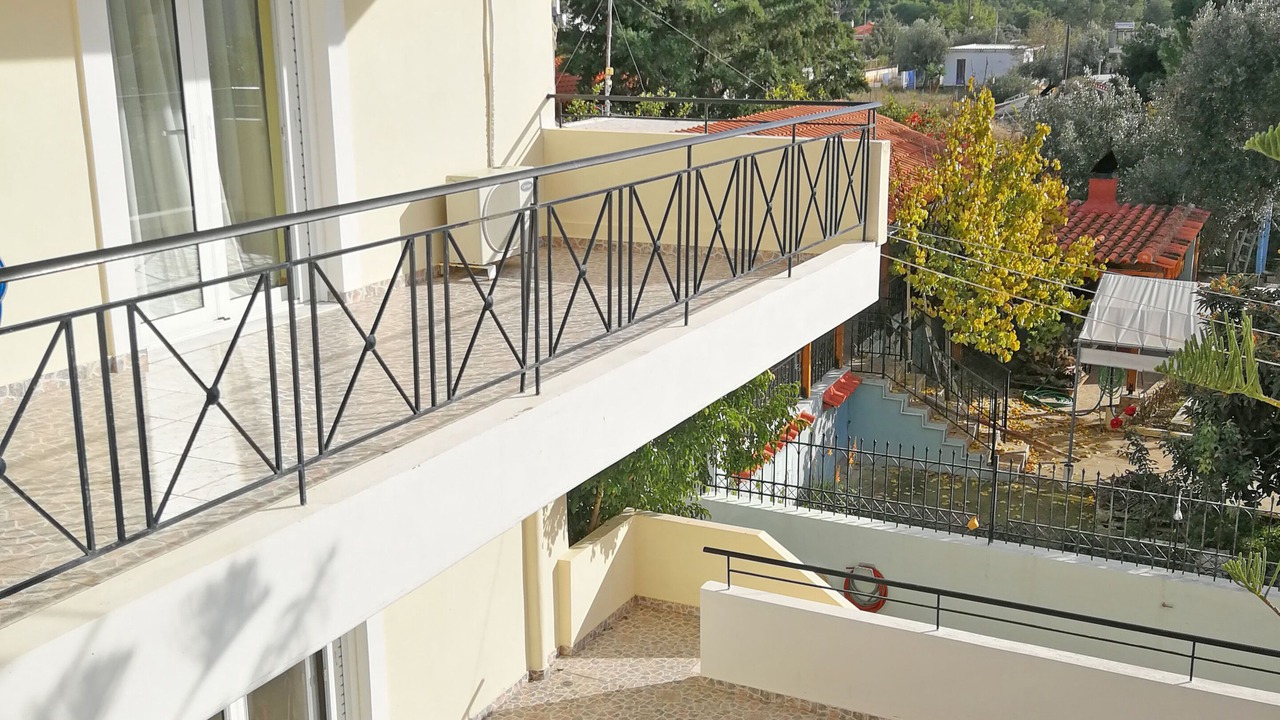 Photo of Outdoor in Karakiani
