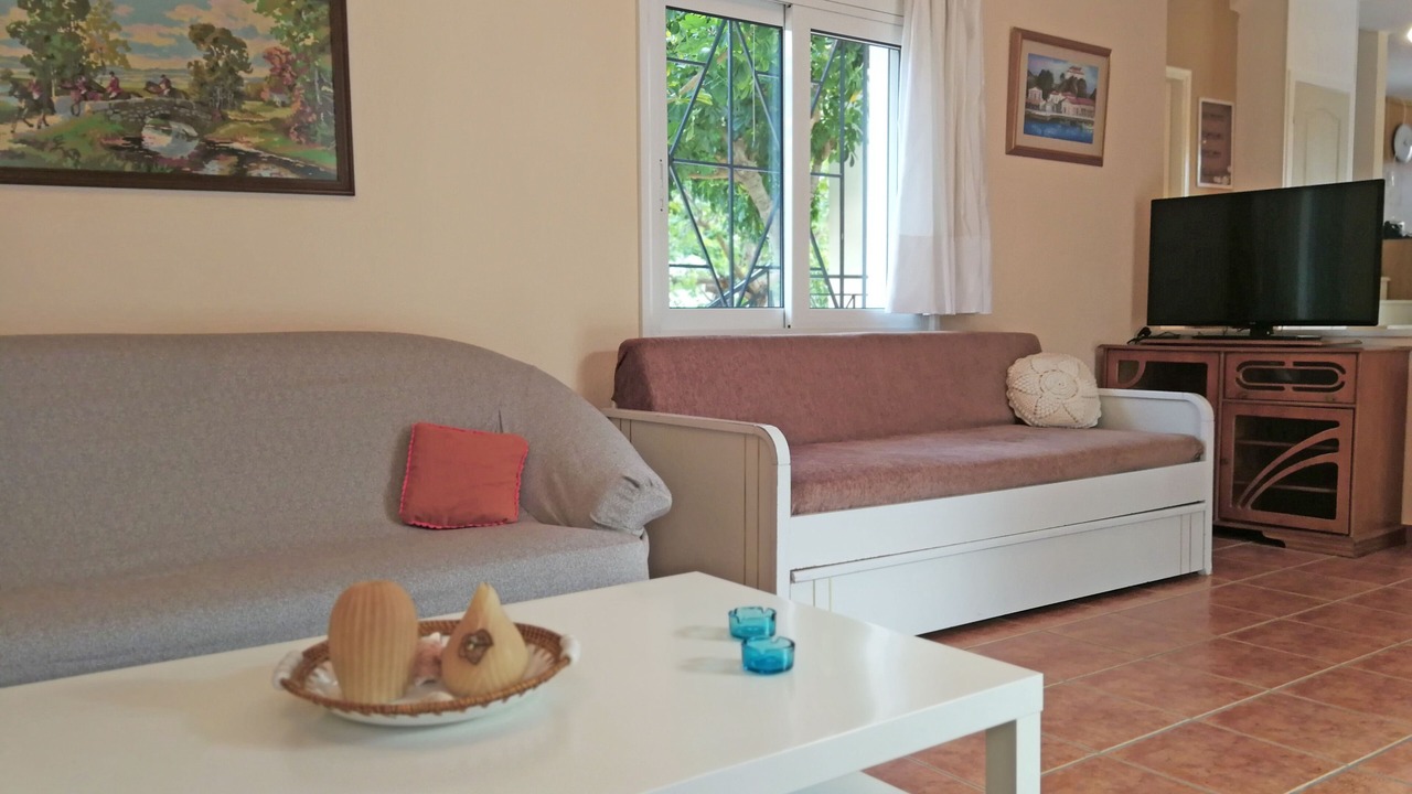 Photo of Livingroom in Karakiani