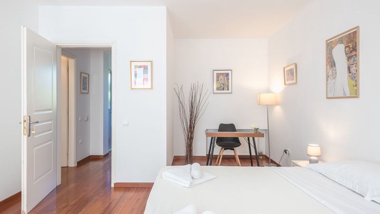Photo of Bedroom in Elliniko