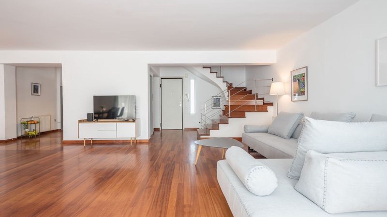 Photo of Livingroom in Elliniko