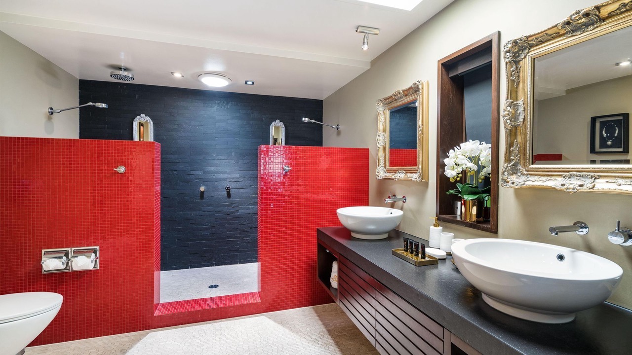 Photo of Bathroom in Trinity Beach