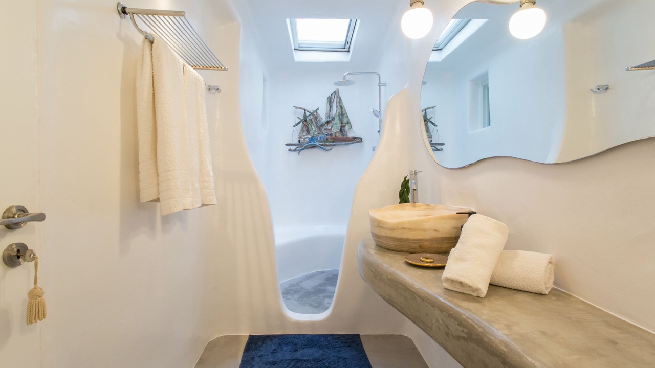 Photo of Bathroom in Kalafatis