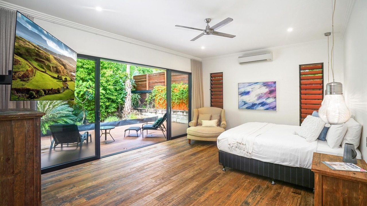 Photo of Bedroom in Palm Cove