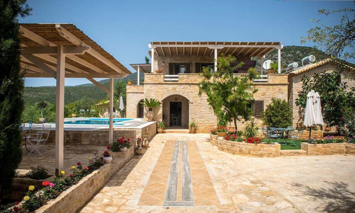 Photo of Patio Balcony in Kardamyli
