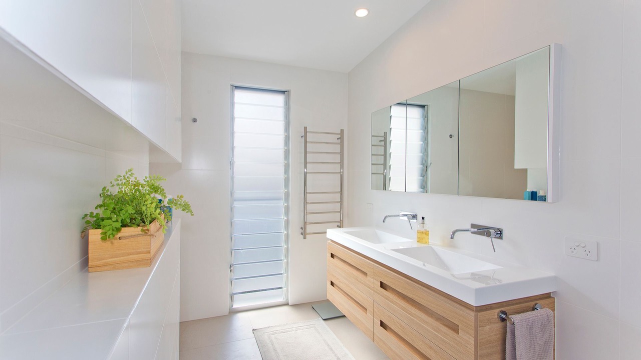 Photo of Bathroom in Sunshine Beach