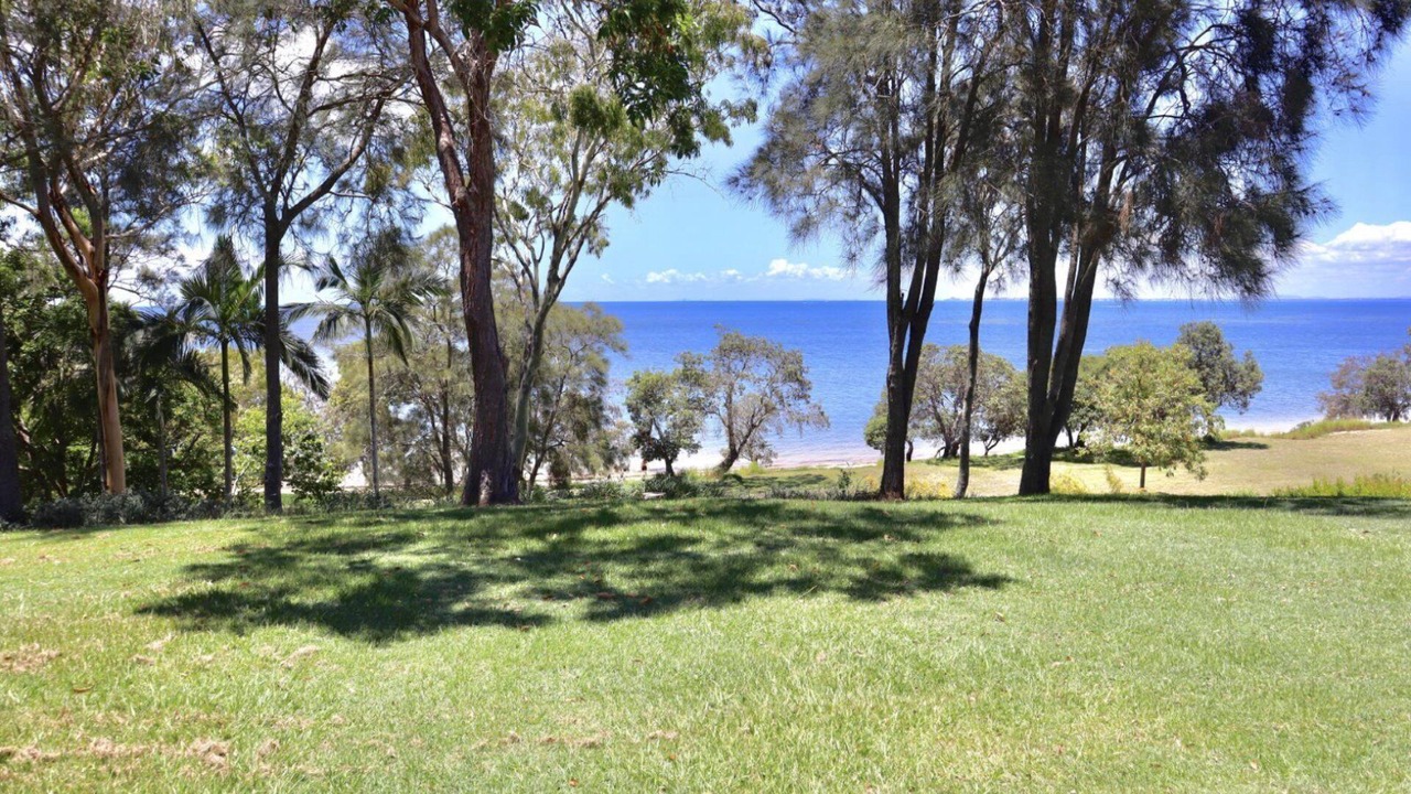 Photo of Others in Sandstone Point