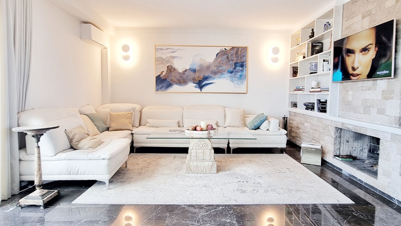 Photo of Livingroom in Chalandri