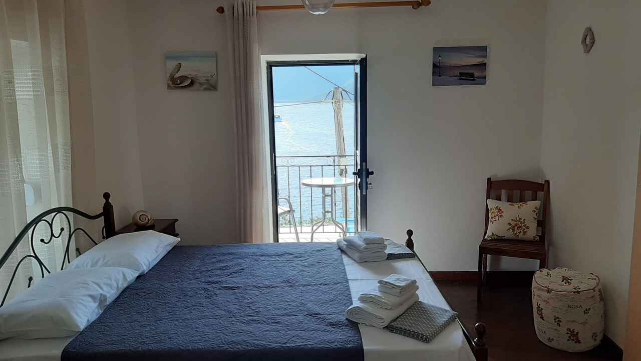 Photo of Bedroom in Pella Region
