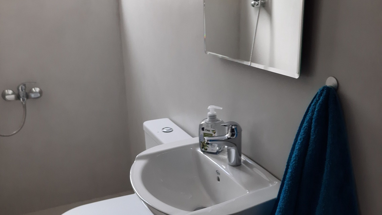 Photo of Bathroom in Elliniko-Argyroupoli
