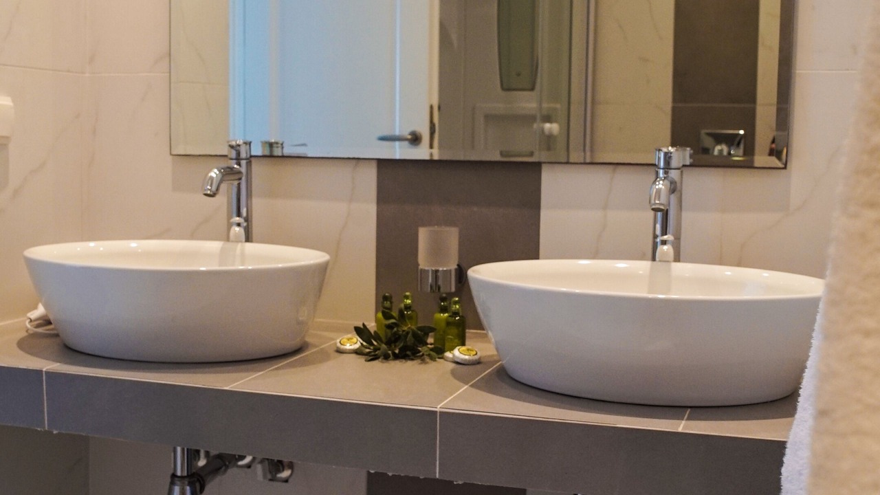 Photo of Bathroom in Paraga