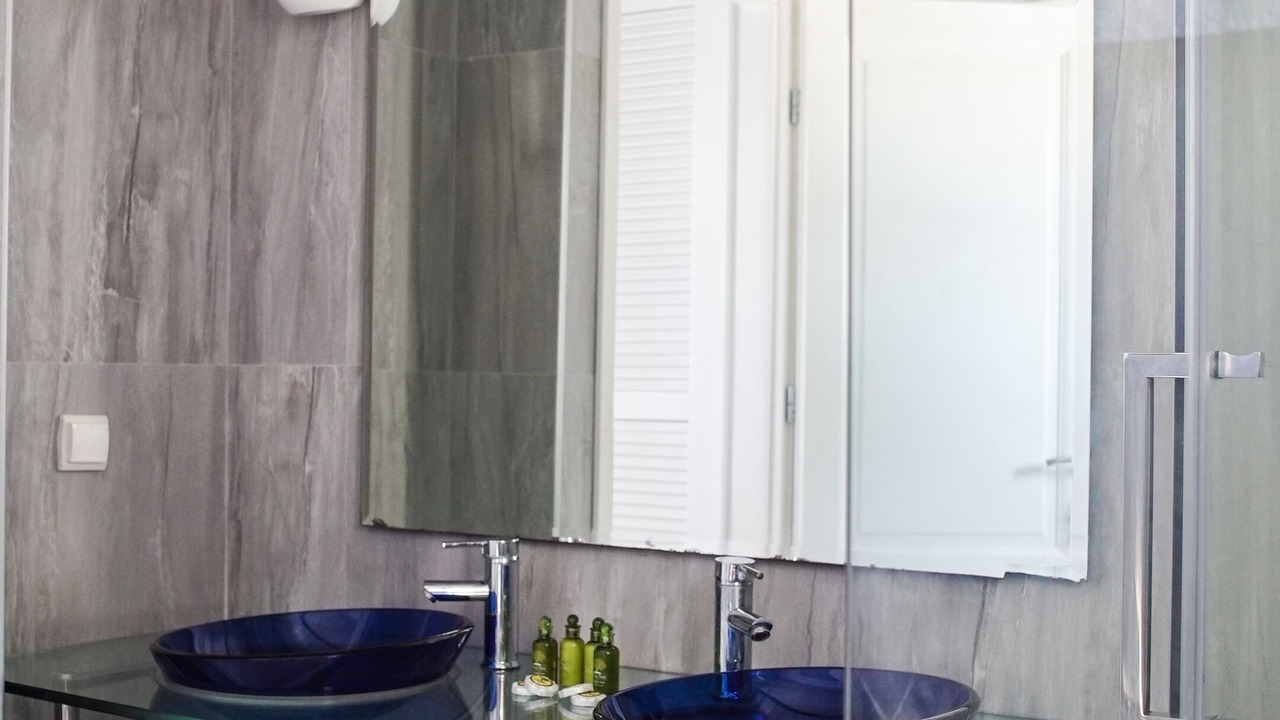 Photo of Bathroom in Paraga
