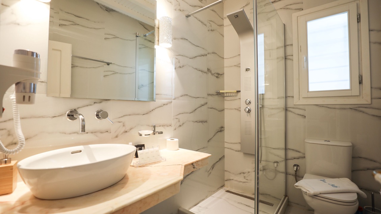 Photo of Bathroom in Paraga