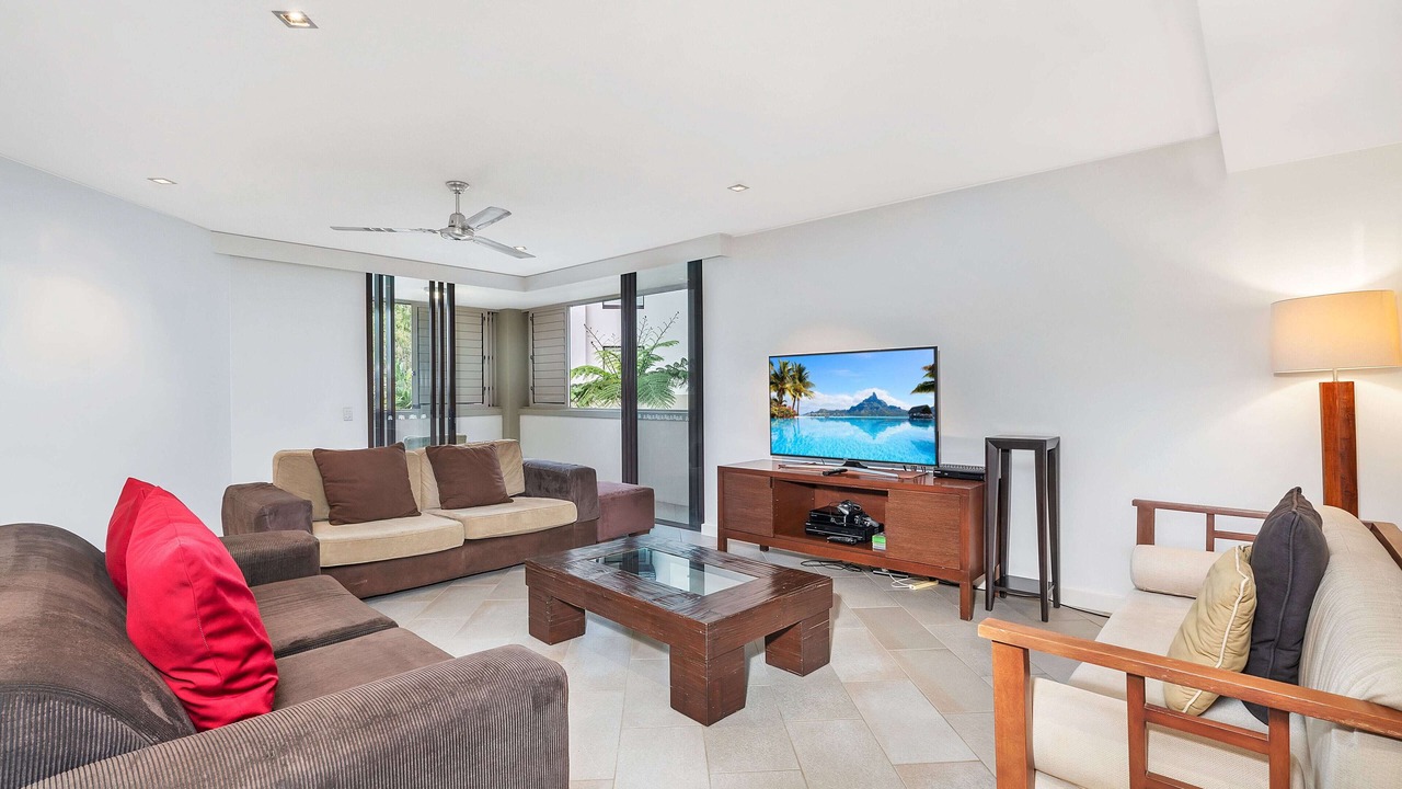 Photo of Livingroom in Palm Cove