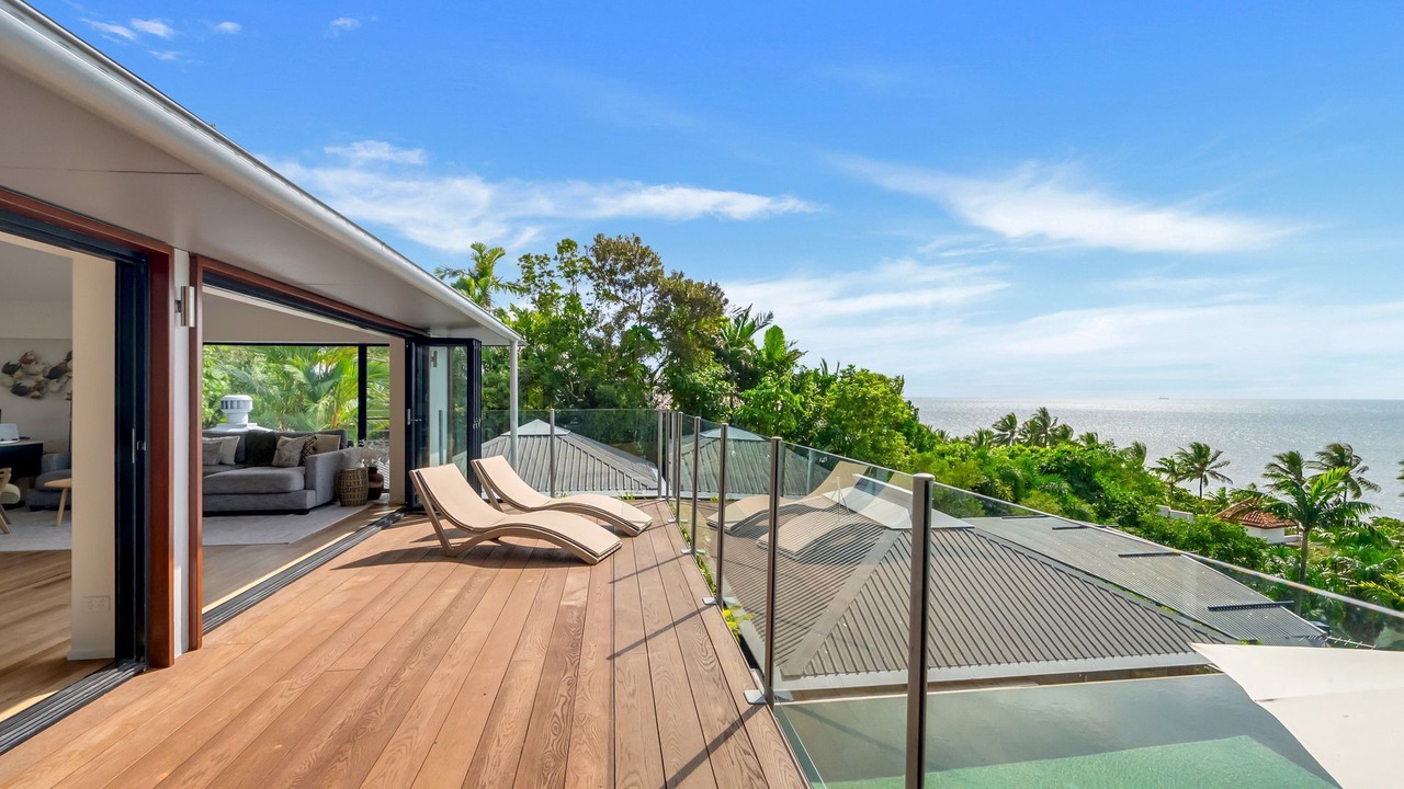 Photo of Patio Balcony in Trinity Beach
