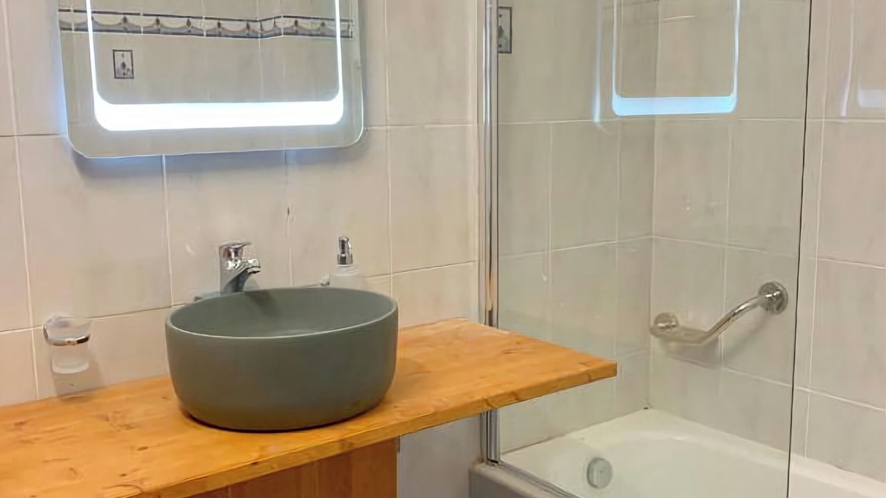Photo of Bathroom in Lahania