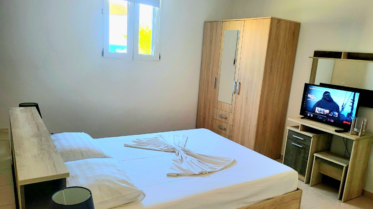 Photo of Bedroom in Lahania