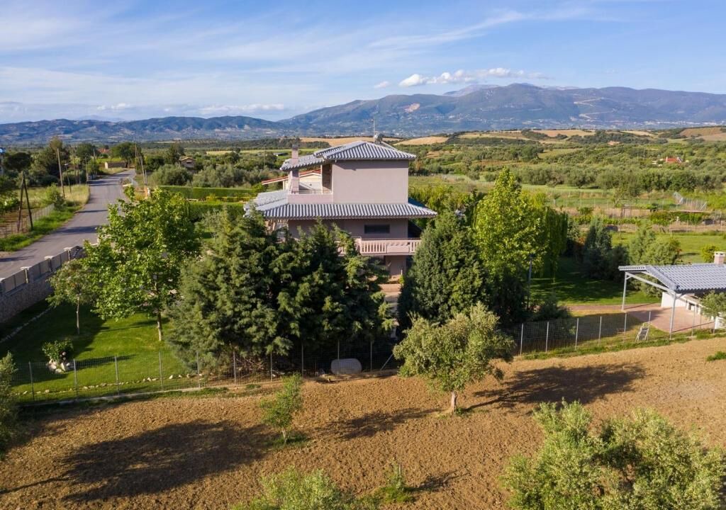 Photo of Outdoor in Mitopolis