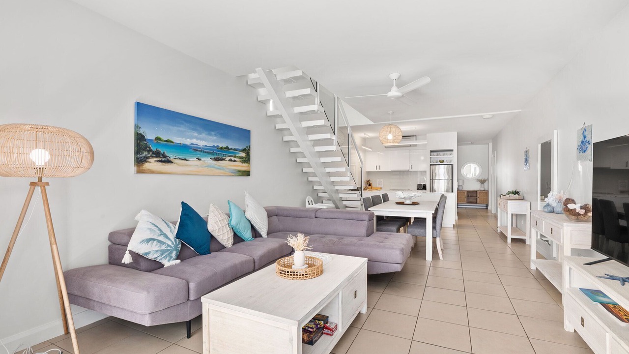 Photo of Livingroom in Palm Cove