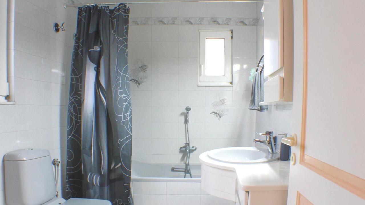 Photo of Bathroom in Chalcis