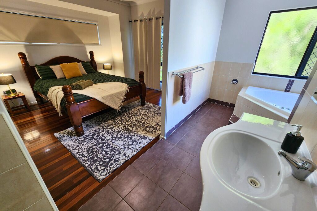 Photo of Bathroom in Kingfisher Bay